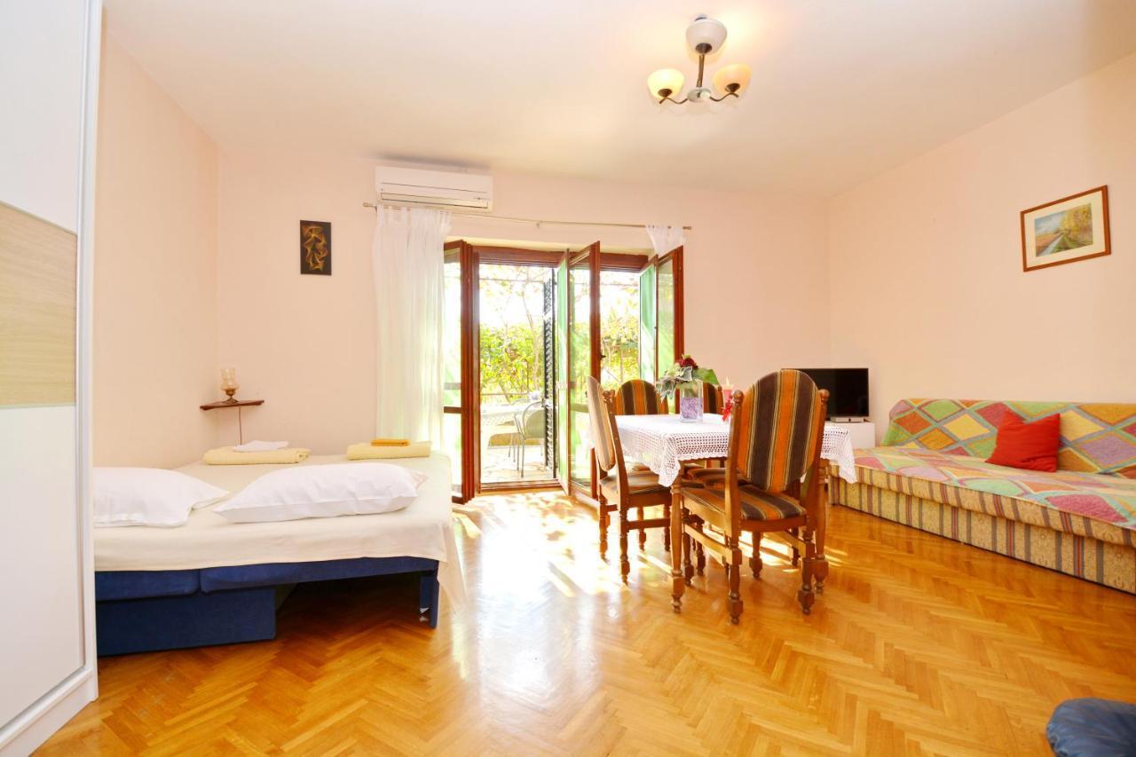 Apartmani Irena Ciovo Трогир Екстериор снимка