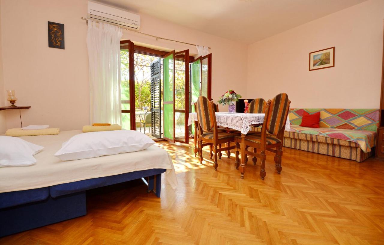 Apartmani Irena Ciovo Трогир Екстериор снимка